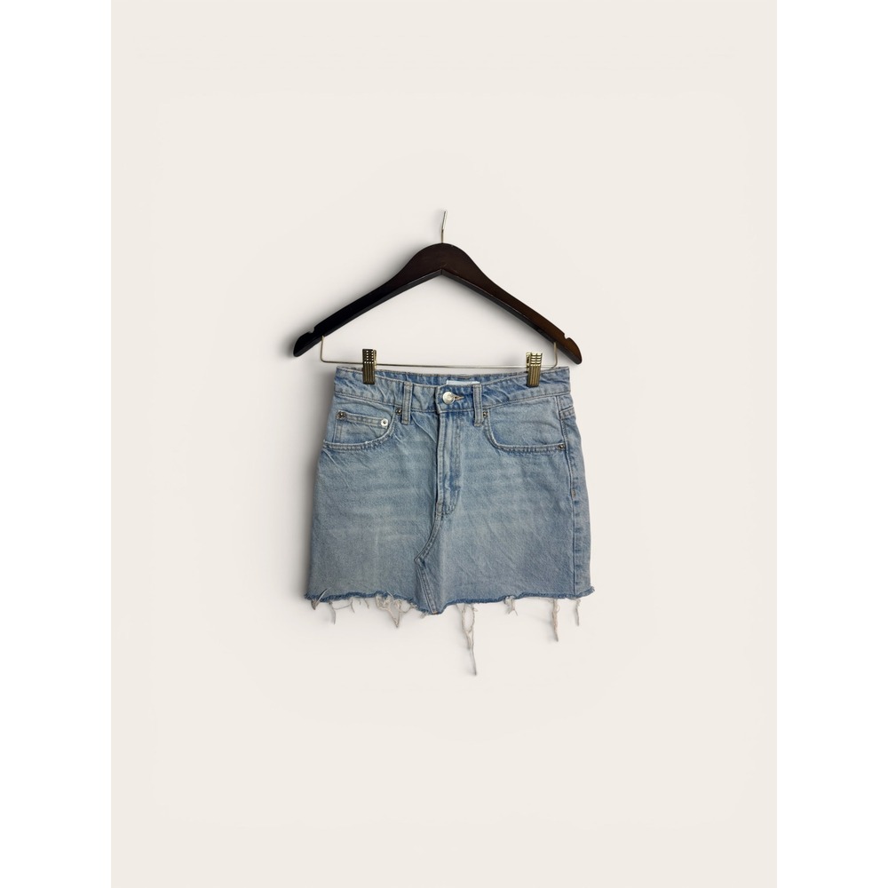 Zara‎ Light Wash Denim Y2K Minimalist Mini Skirt High Waisted Raw Hem